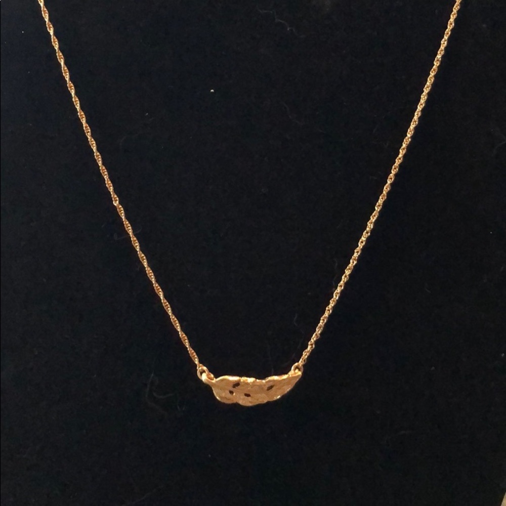Chloe + Isabel Dainty Feather Pendant